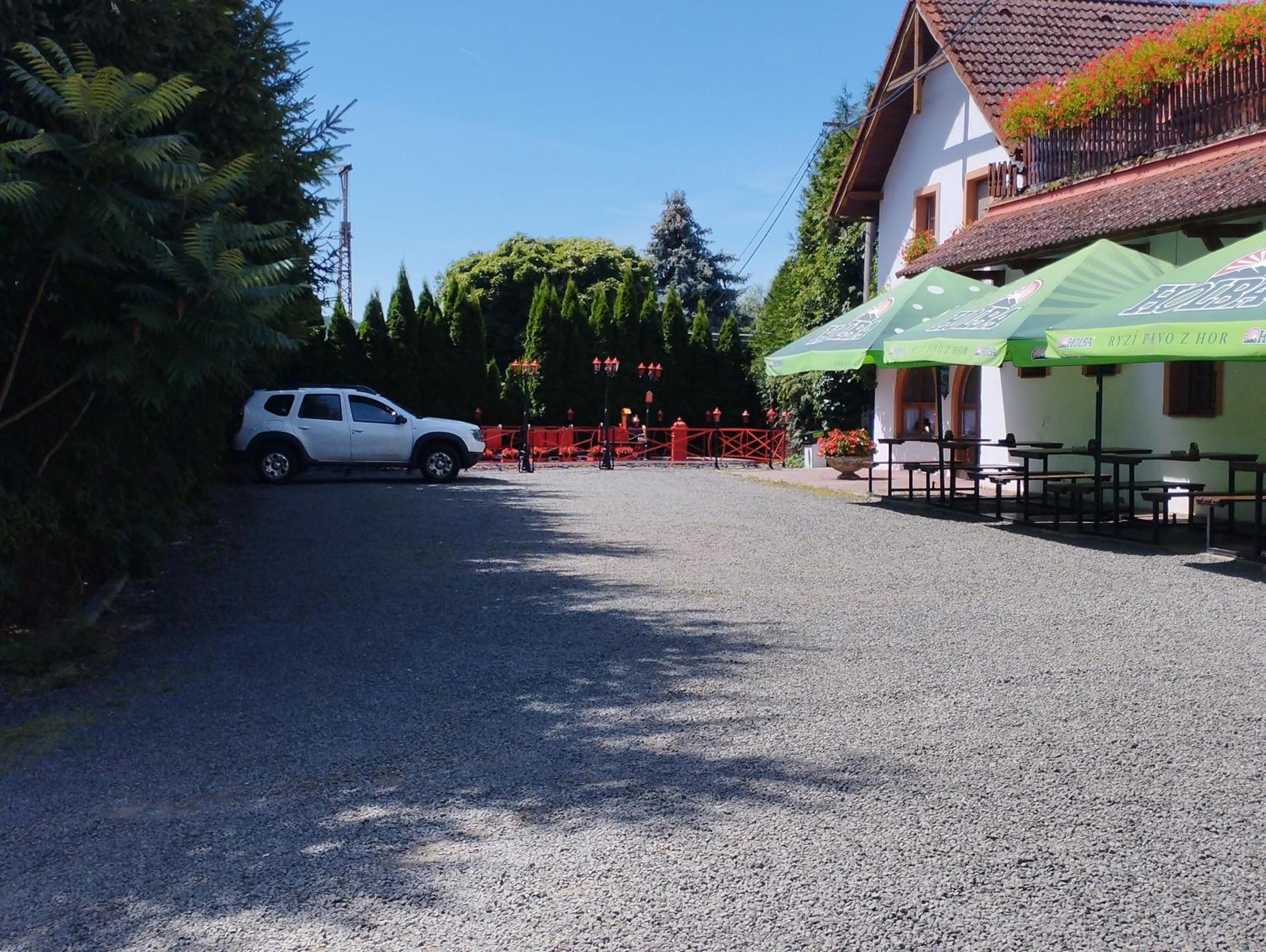 Penzion Restaurace U Helferu Libuň Eksteriør bilde